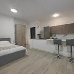 Lejlighed Mini Loft Con Terrazza Vista Alpi