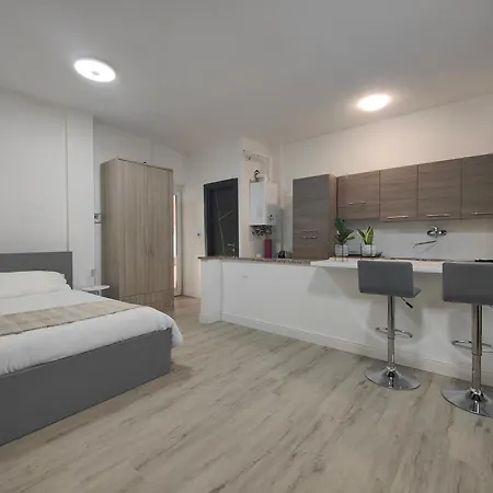 Apartman Mini Loft Con Terrazza Vista Alpi