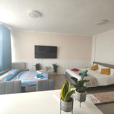Mini Loft Con Terrazza Vista Alpi Apartman *