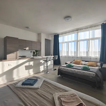 Apartman Mini Loft Con Terrazza Vista Alpi